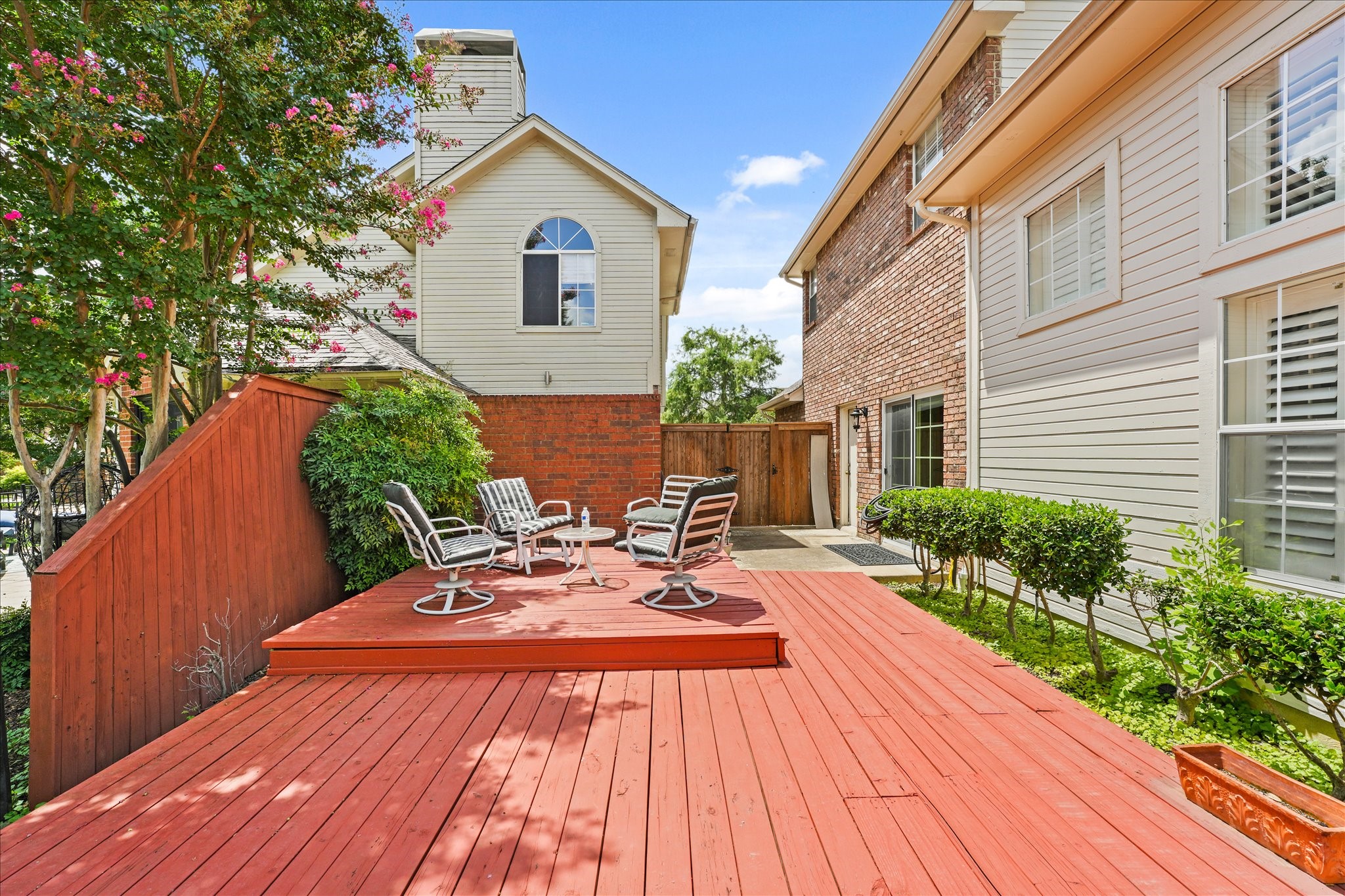 9420 Blue Jay Way Irving TX 75063
