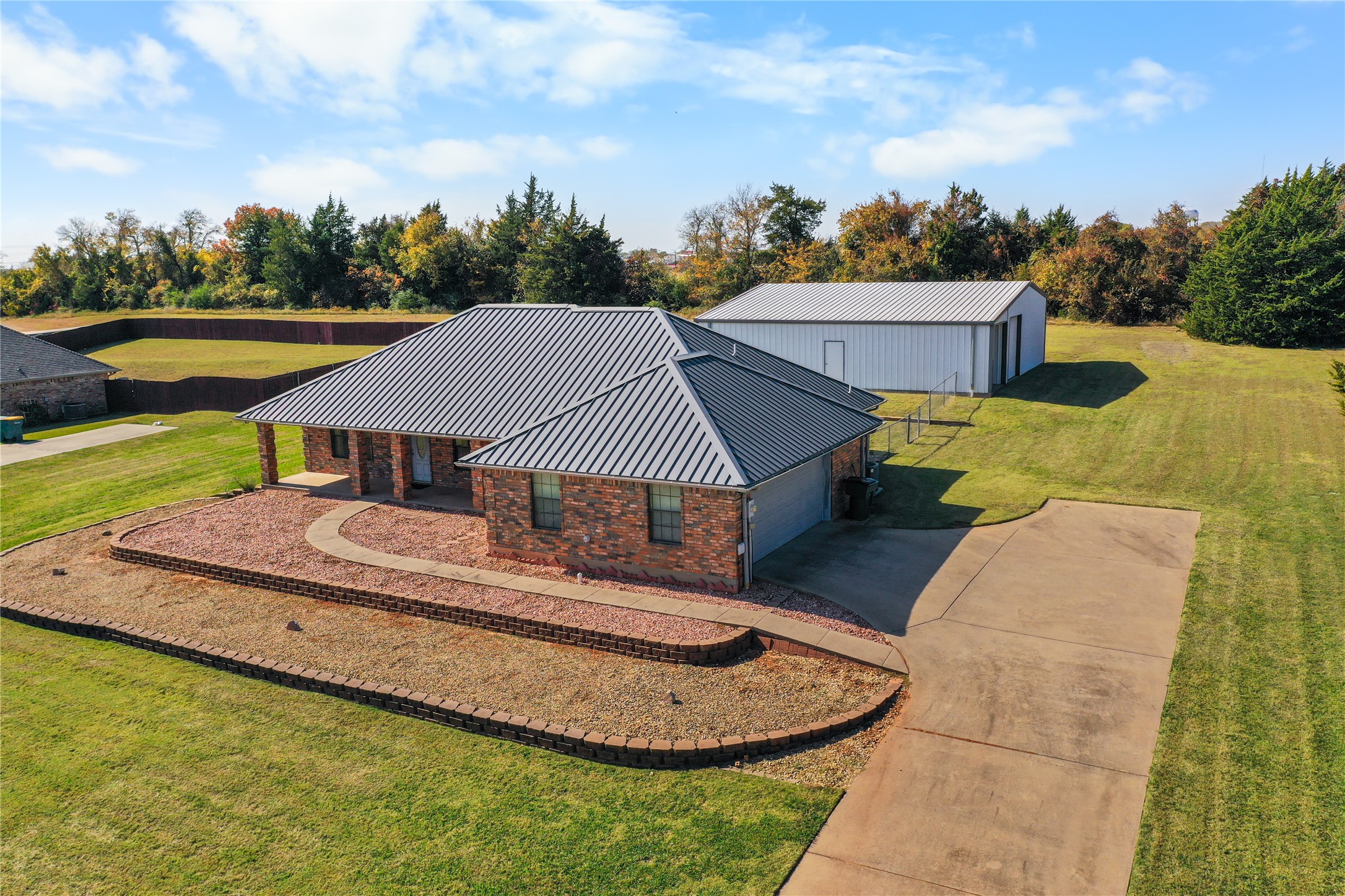 3706 Heatherwood Lane Sherman TX 75090