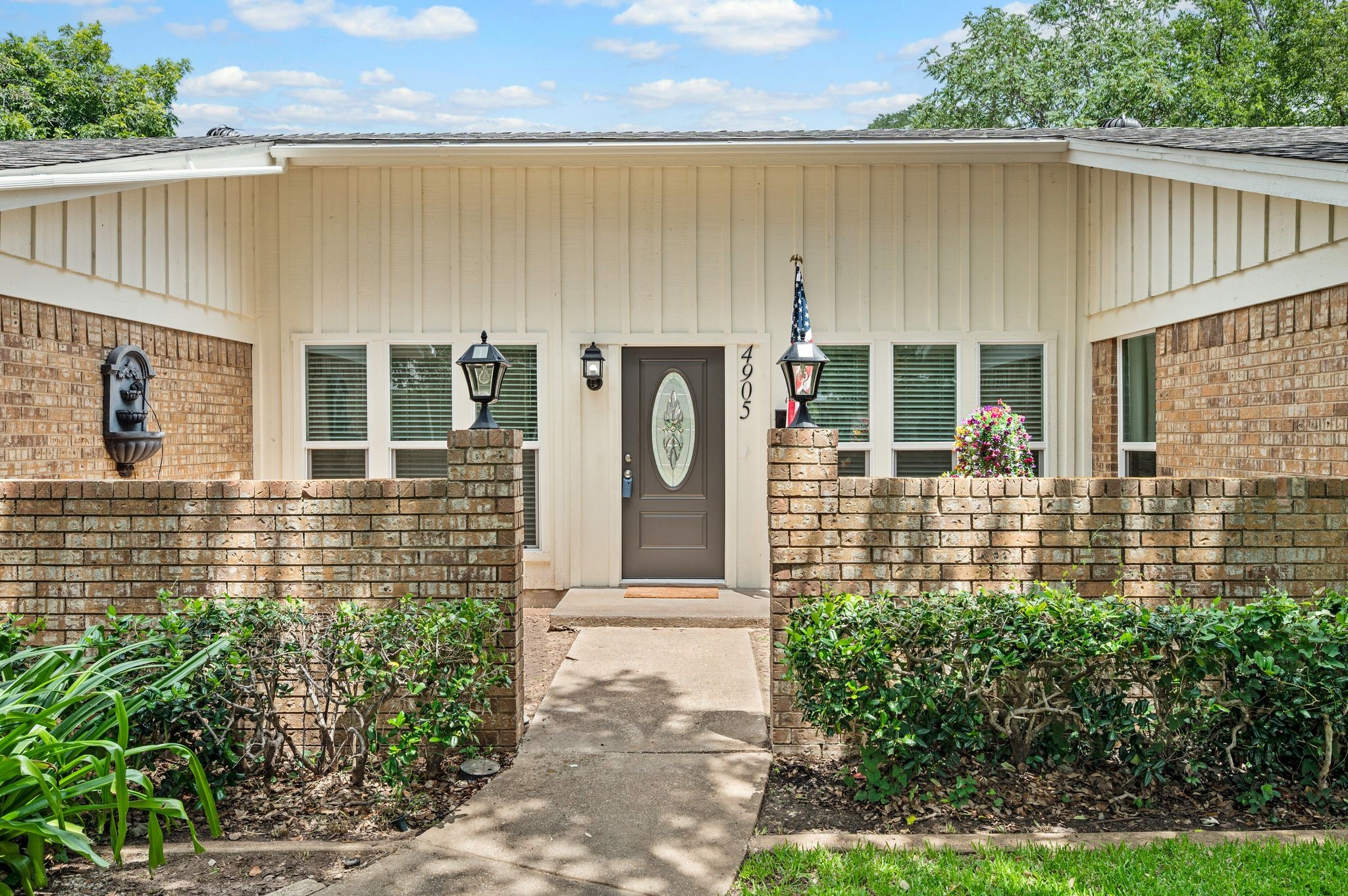 4905 Granite Shoals Avenue Fort Worth TX 76103