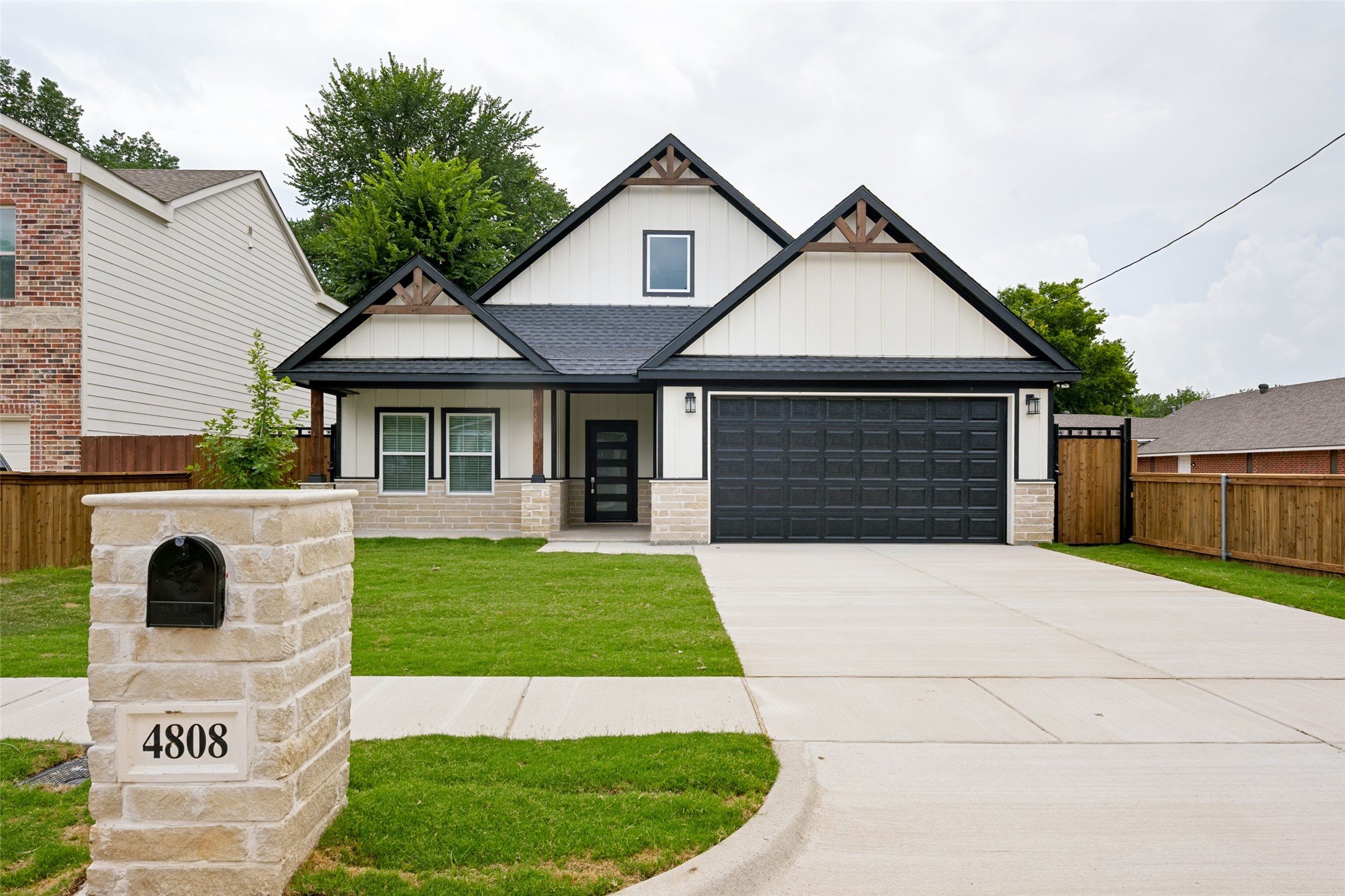 4808 Sunshine Drive Fort Worth TX 76105