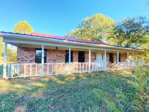 4169 County Road 4415 Annona TX 75550