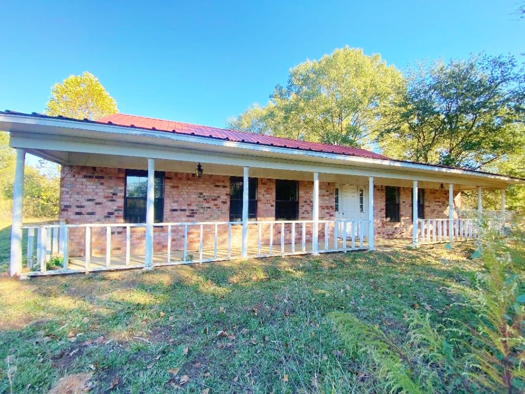 4169 County Road 4415 Annona TX 75550