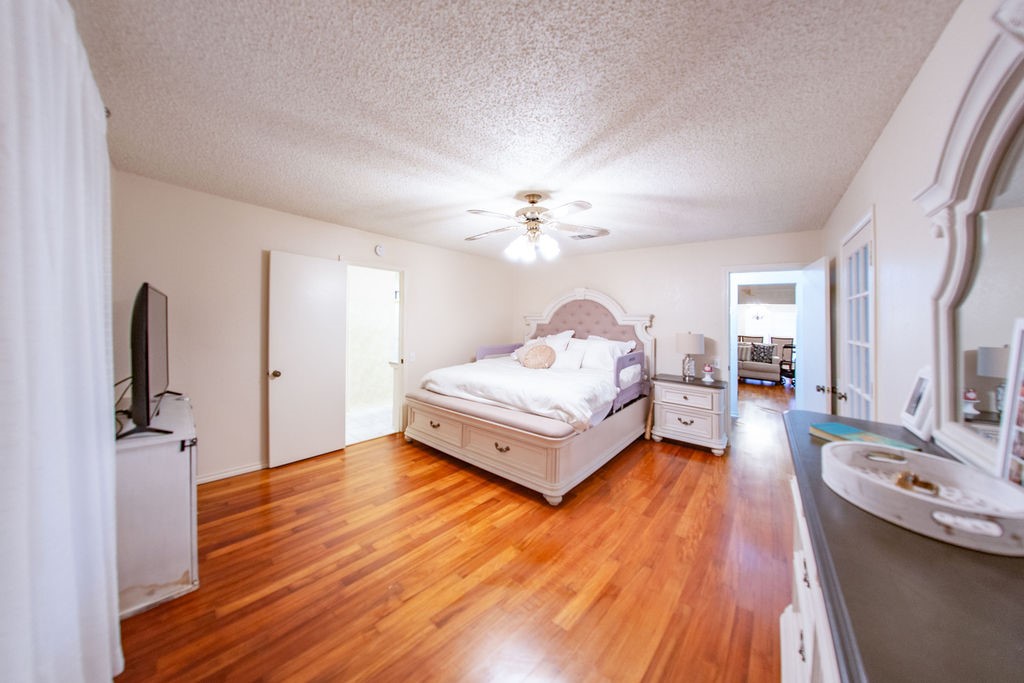 3320 E Houston Street Paris TX 75460