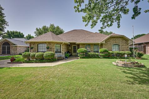 2667 Ashwood Court Grand Prairie TX 75052