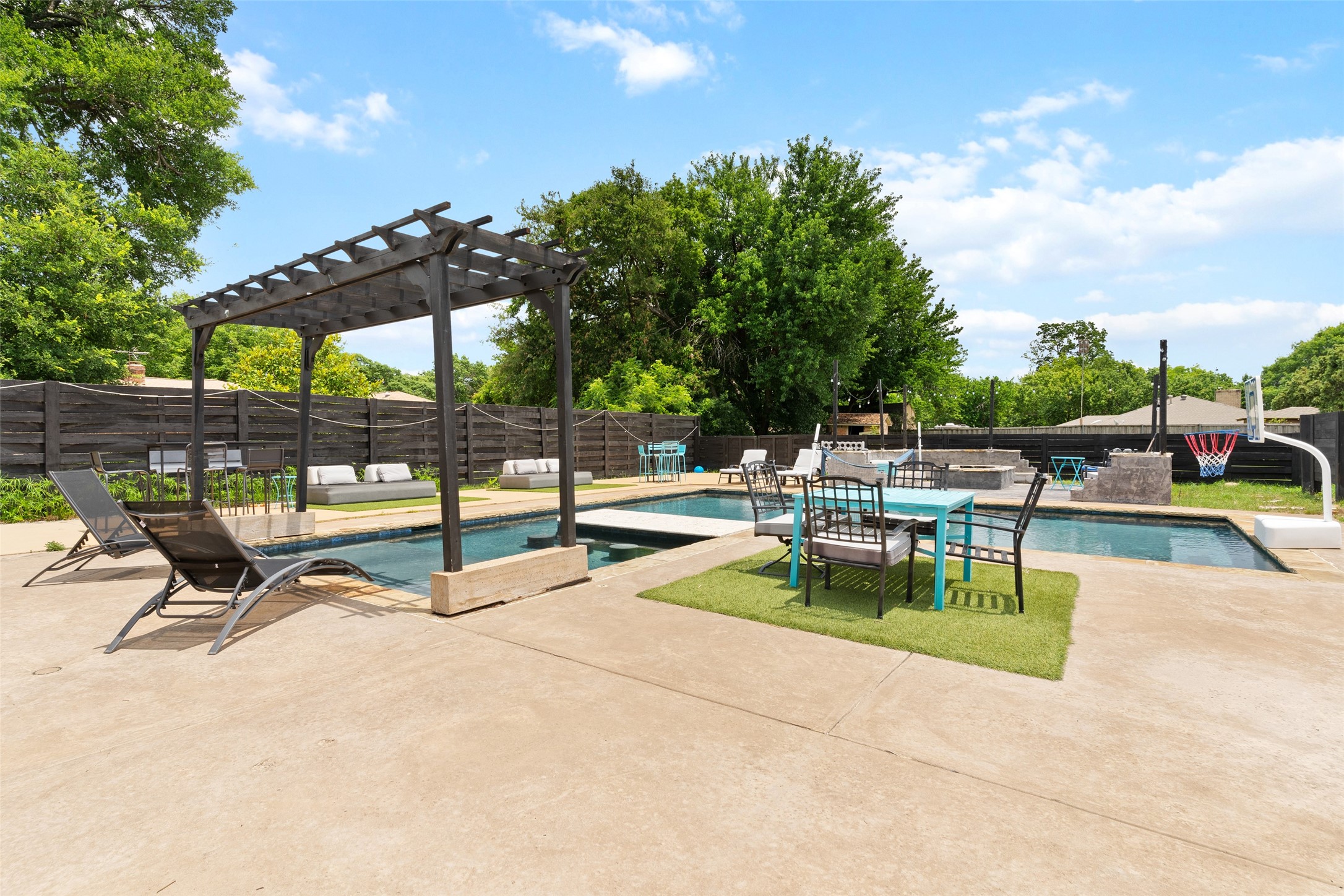 5100 Murphy Road Sachse TX 75048