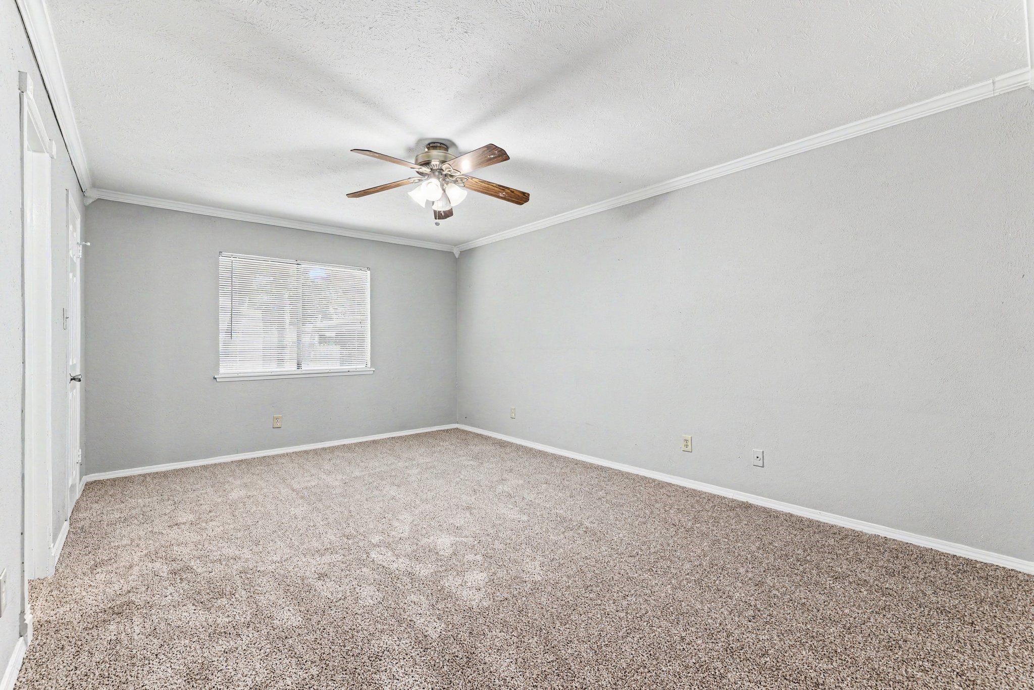 3716 Pinewood Street Bedford TX 76021