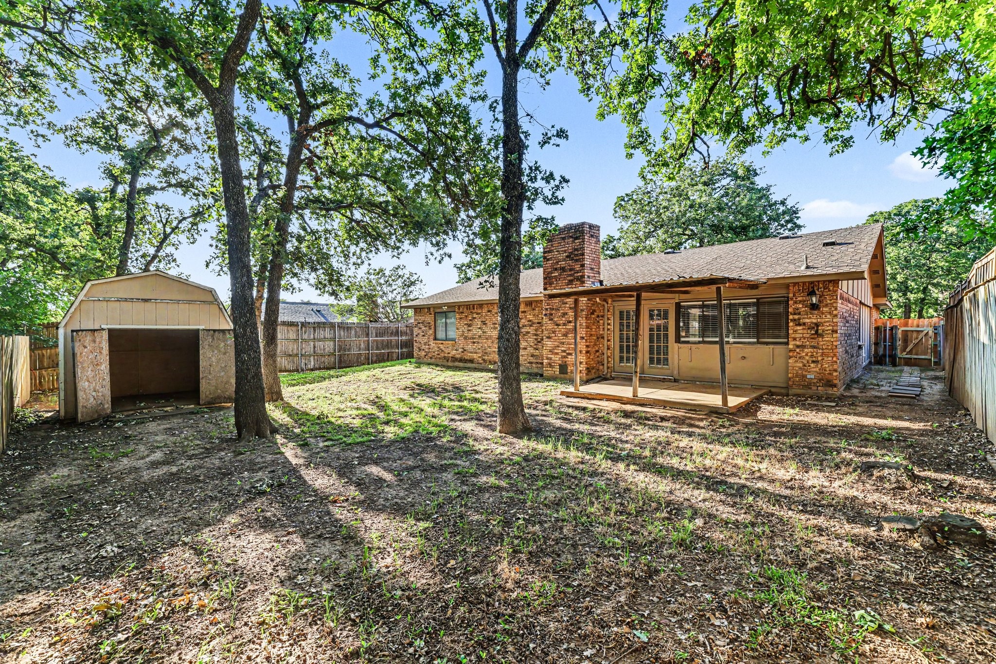 3716 Pinewood Street Bedford TX 76021