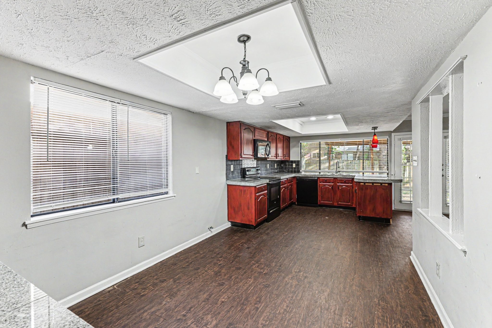 3716 Pinewood Street Bedford TX 76021
