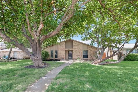 2930 Meadow Park Drive Garland TX 75040