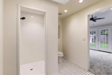 6141 Fairway Avenue Dallas TX 75227