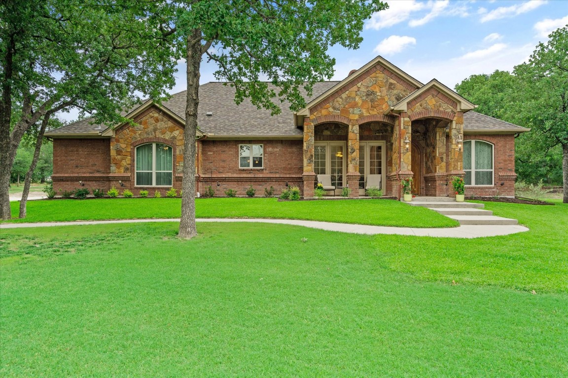 109 Preston Oaks Court Azle TX 76020