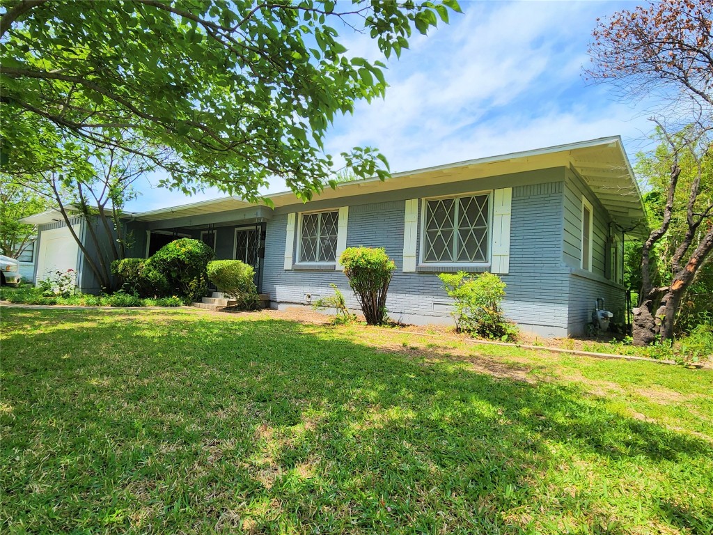 6707 Reeves Street Richland Hills TX 76118