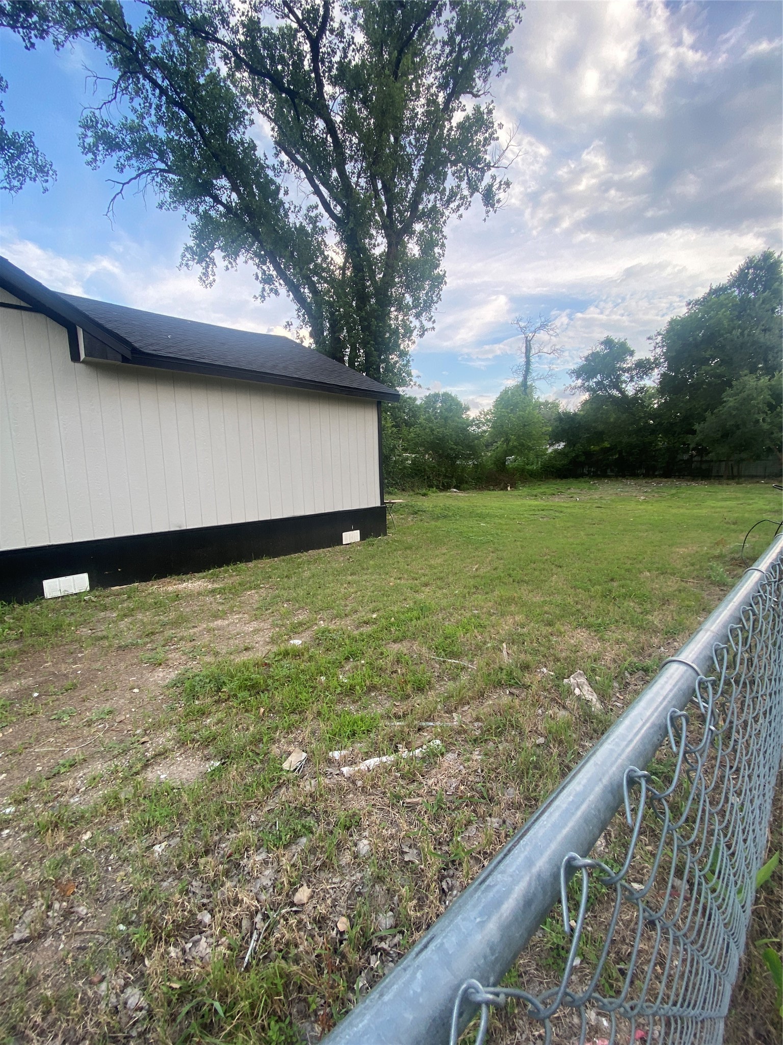 324 Hogan Lane Bellmead TX 76705