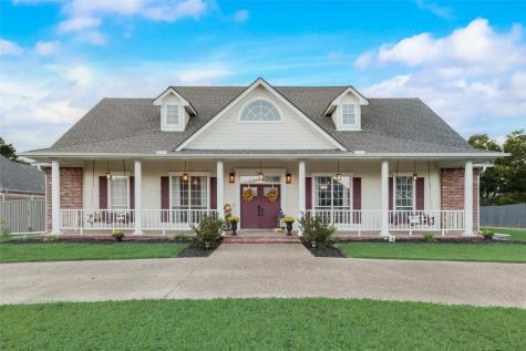 2100 Lakeridge Circle Ennis TX 75119