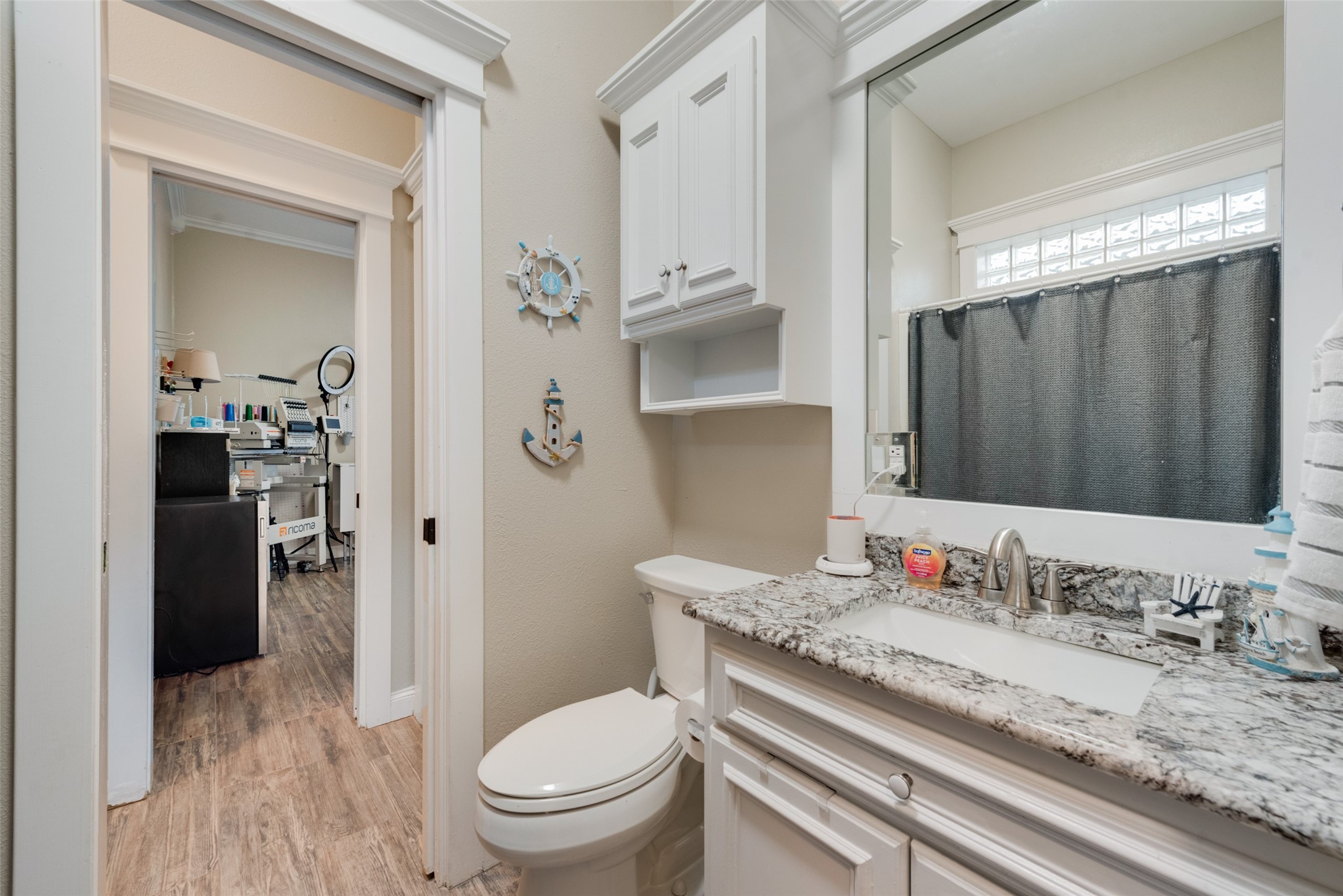 2100 Lakeridge Circle Ennis TX 75119