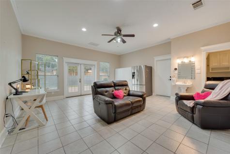 2100 Lakeridge Circle Ennis TX 75119