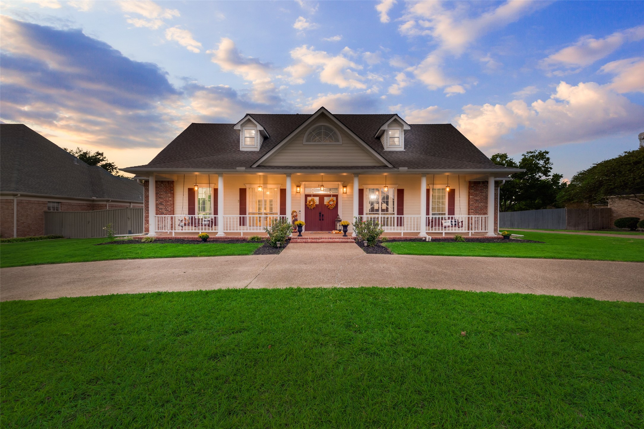 2100 Lakeridge Circle Ennis TX 75119