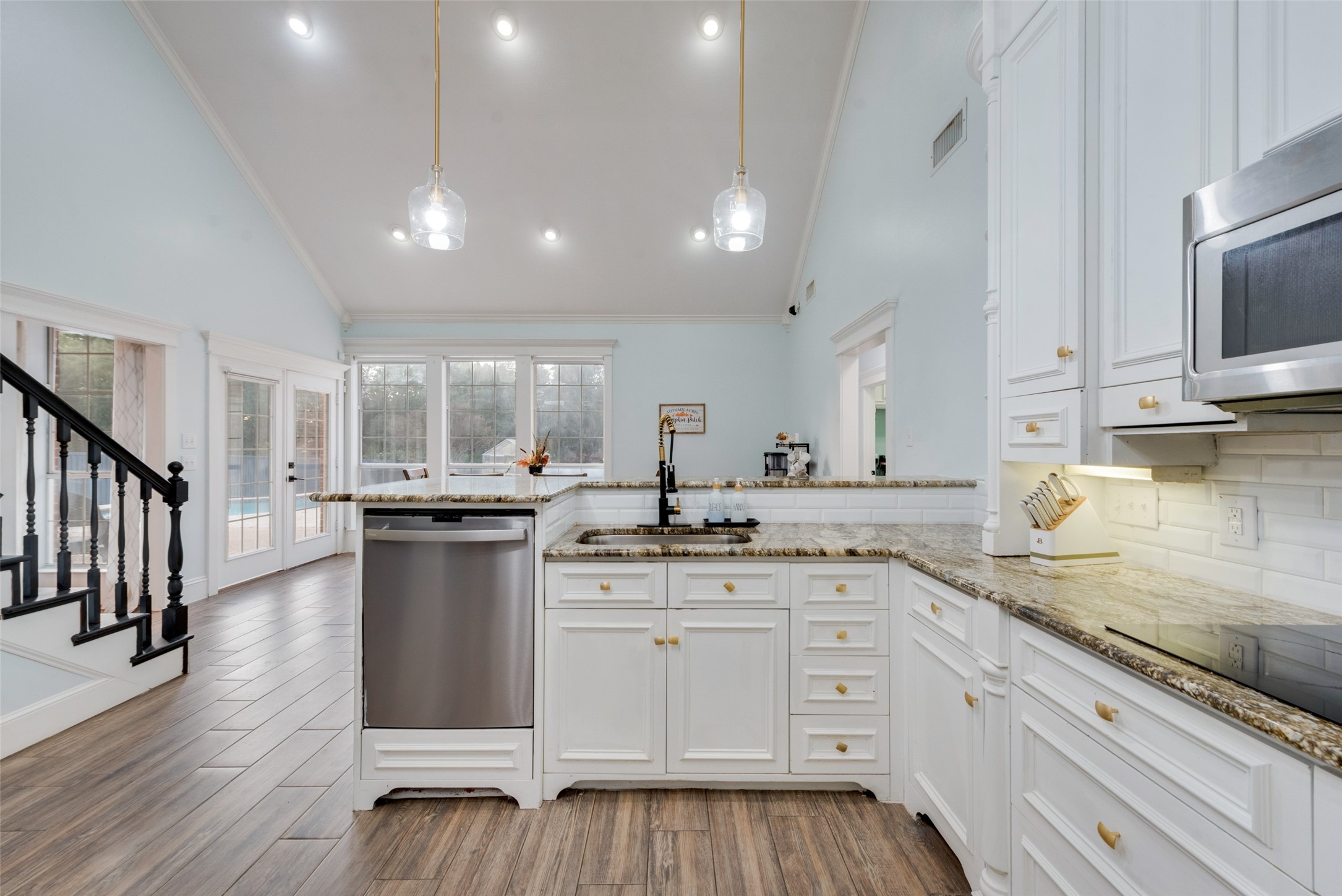 2100 Lakeridge Circle Ennis TX 75119