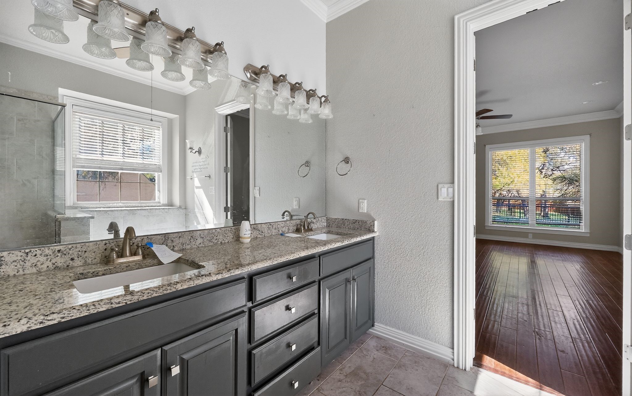 2104 Wills Way Drive Granbury TX 76049