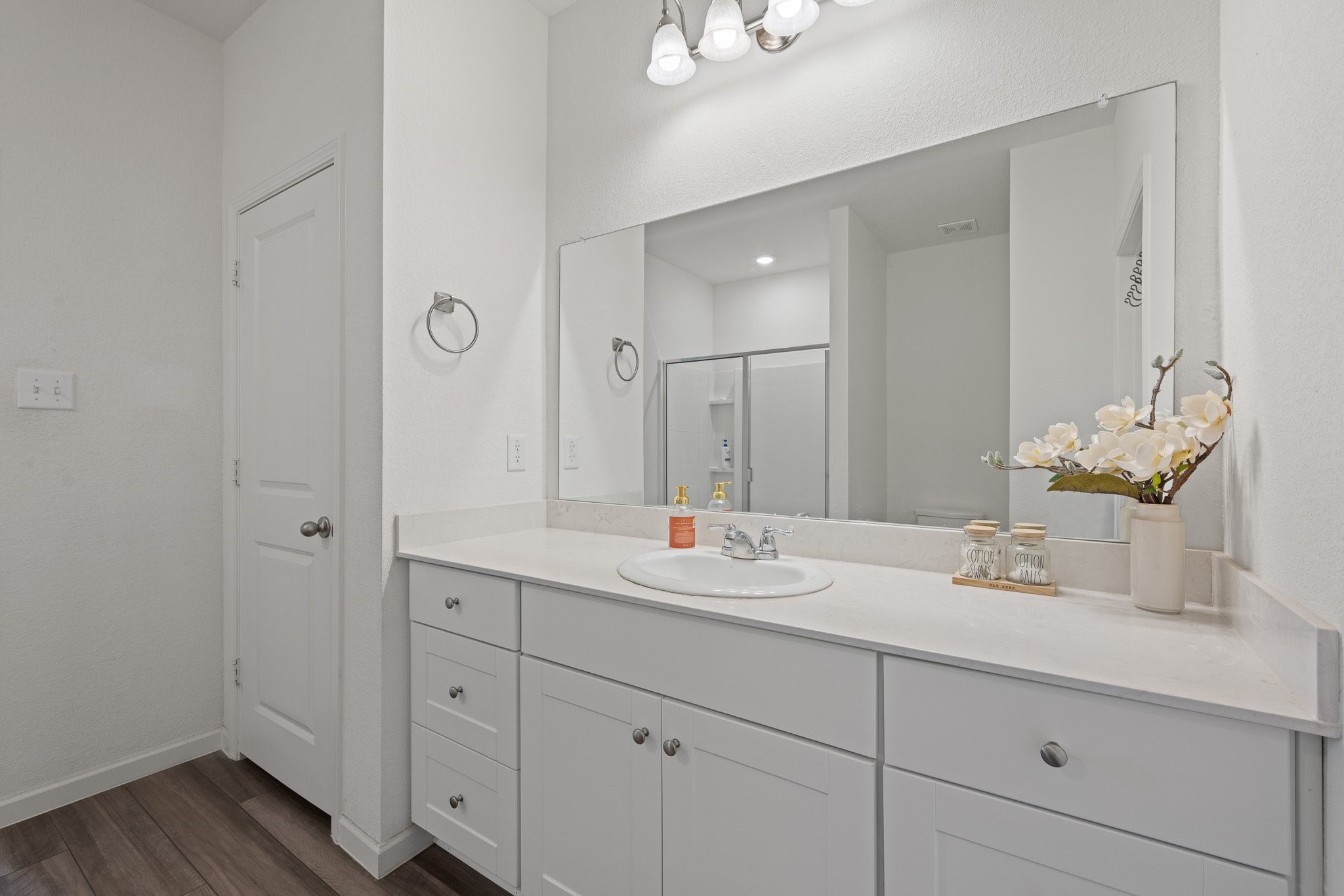 8 Glen Crossings Road Edgecliff Village TX 76134