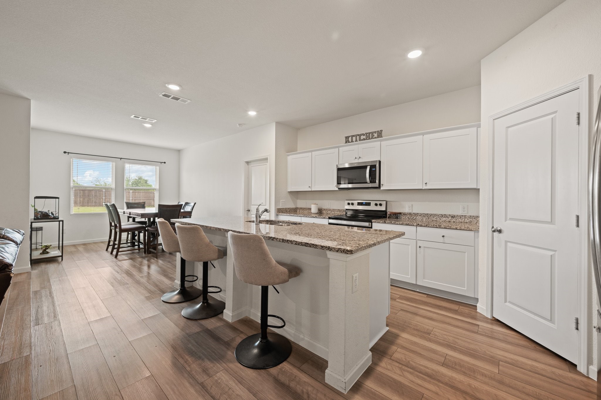 8 Glen Crossings Road Edgecliff Village TX 76134