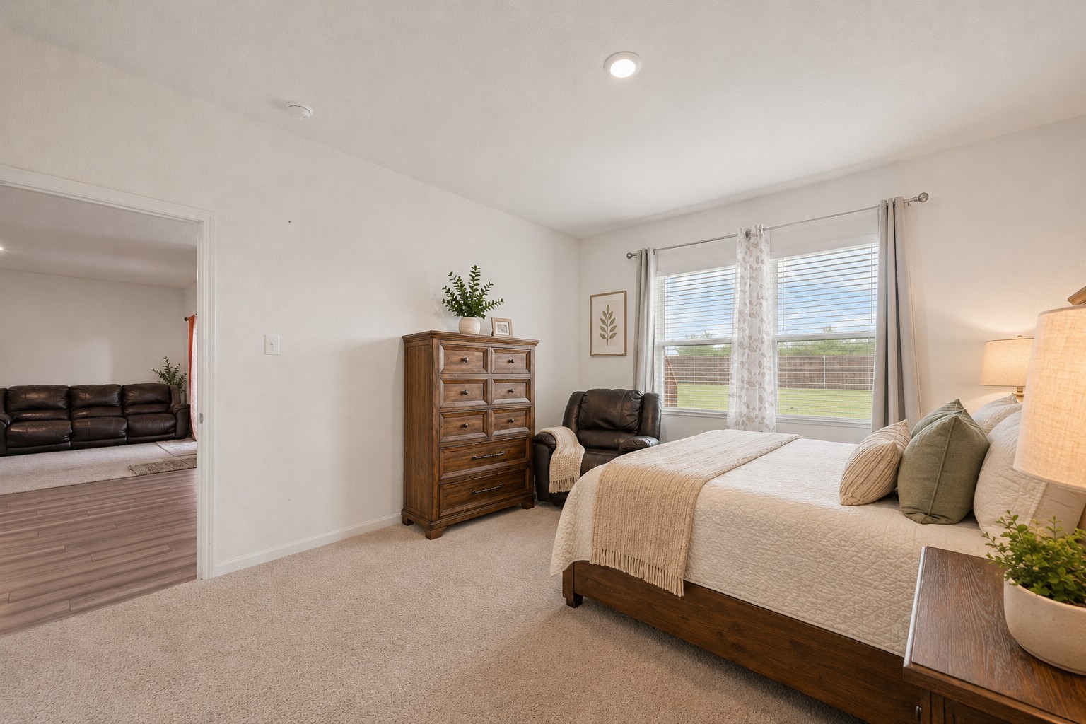 8 Glen Crossings Road Edgecliff Village TX 76134