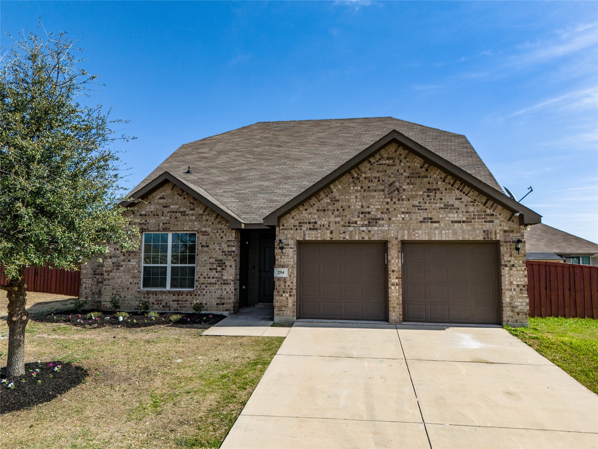 254 Saddlebrook Lane Waxahachie TX 75165