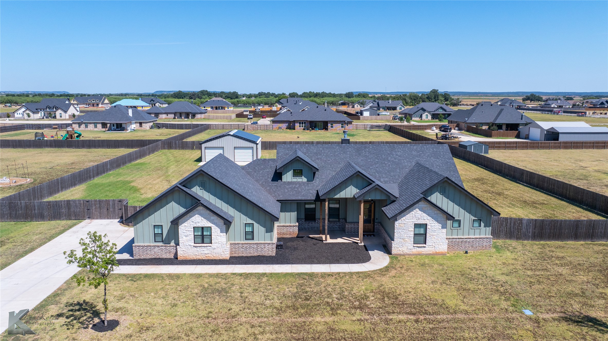 114 Blazing Wind Trail Ovalo TX 79541