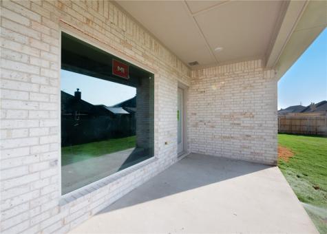 816 Secretariat Drive Hewitt TX 76643