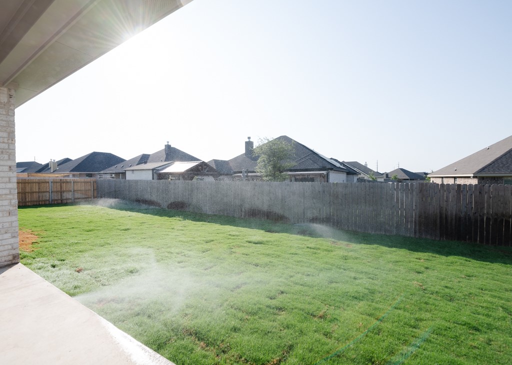 816 Secretariat Drive Hewitt TX 76643