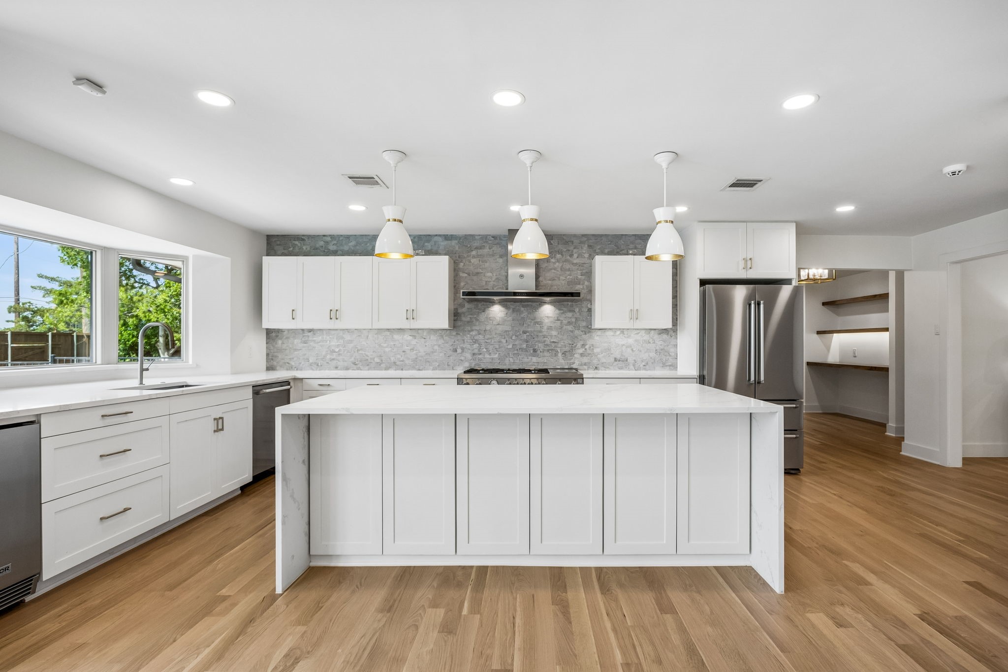 4452 Sugar Mill Road Dallas TX 75244