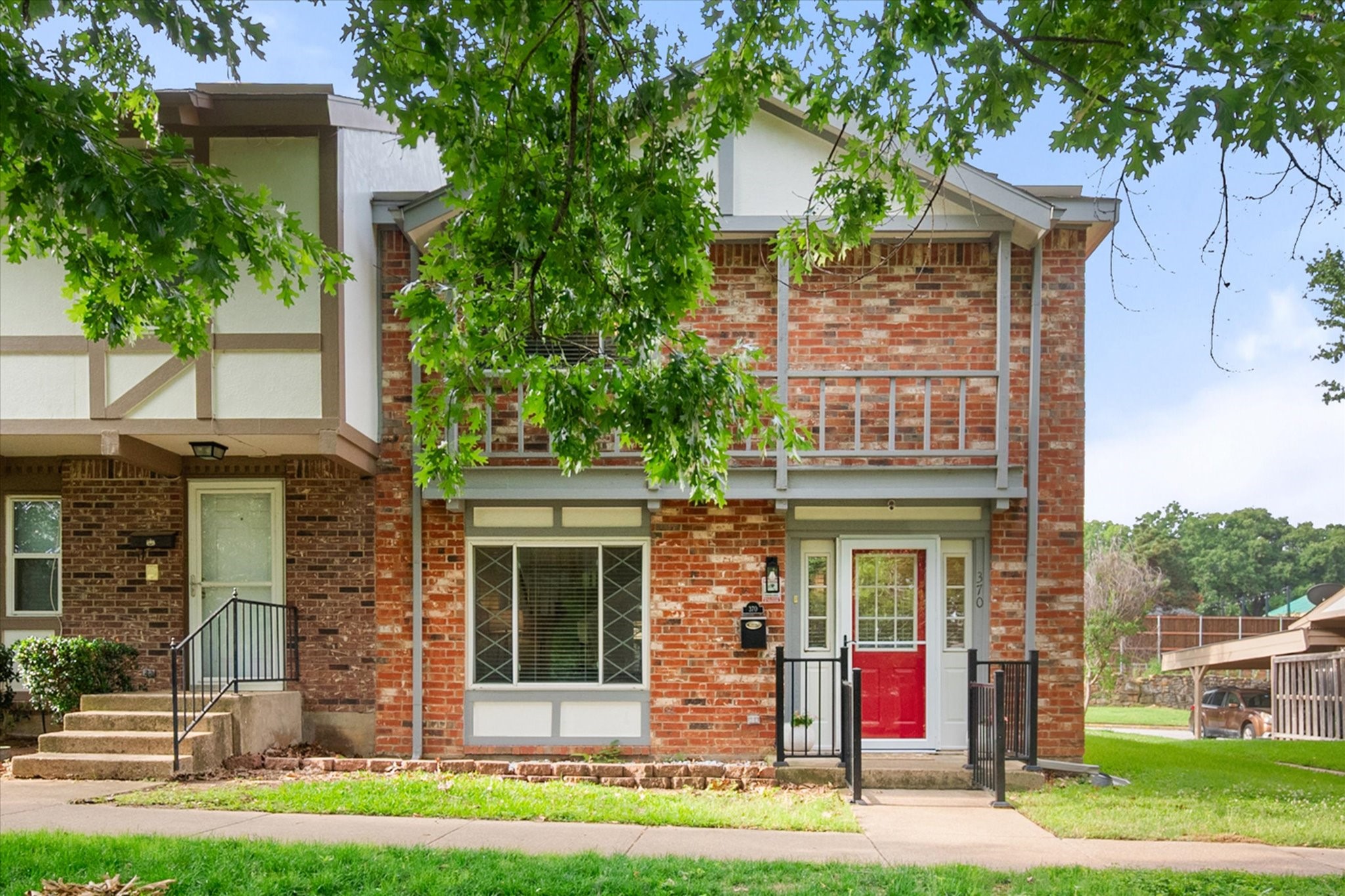 370 Westview Terrace Arlington TX 76013
