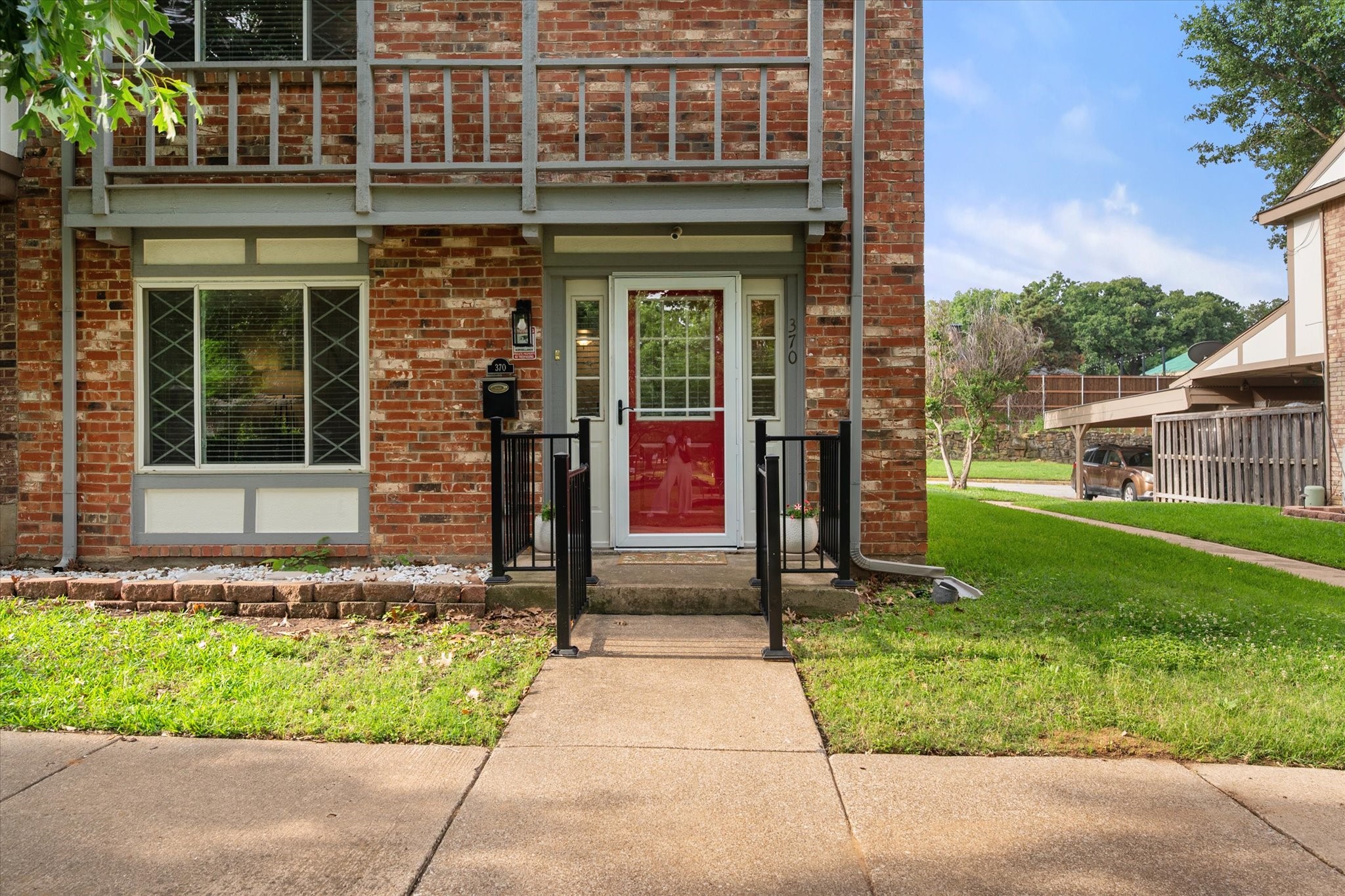 370 Westview Terrace Arlington TX 76013