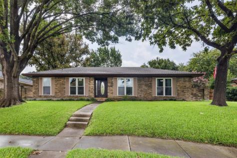 830 Woodhaven Lane Garland TX 75040