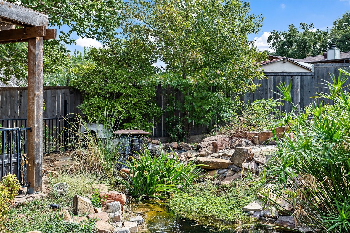 8528 Whispering Creek Trail Fort Worth TX 76134