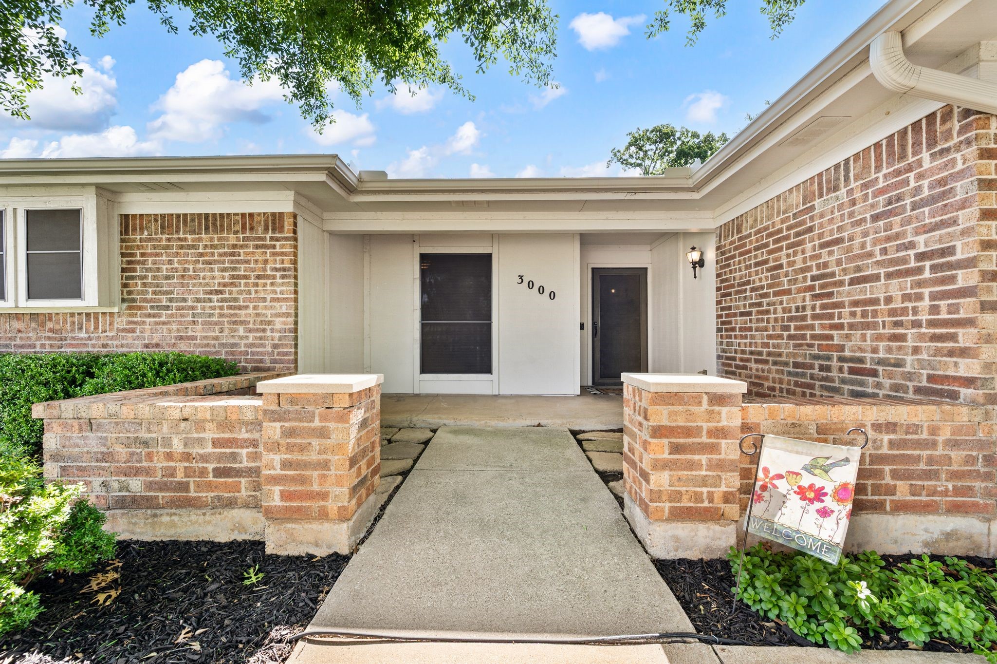 3000 Bluebonnet Lane Bedford TX 76021