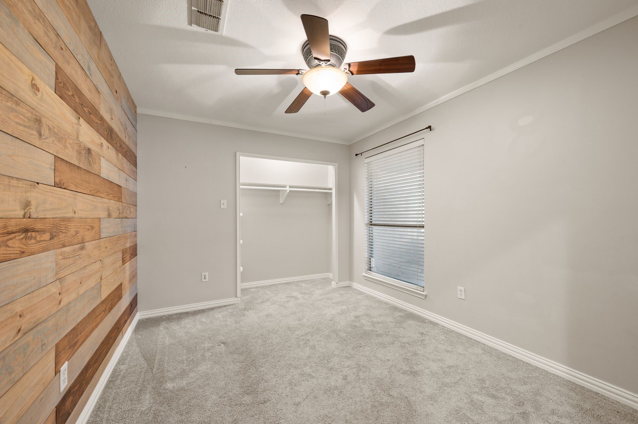 3000 Bluebonnet Lane Bedford TX 76021