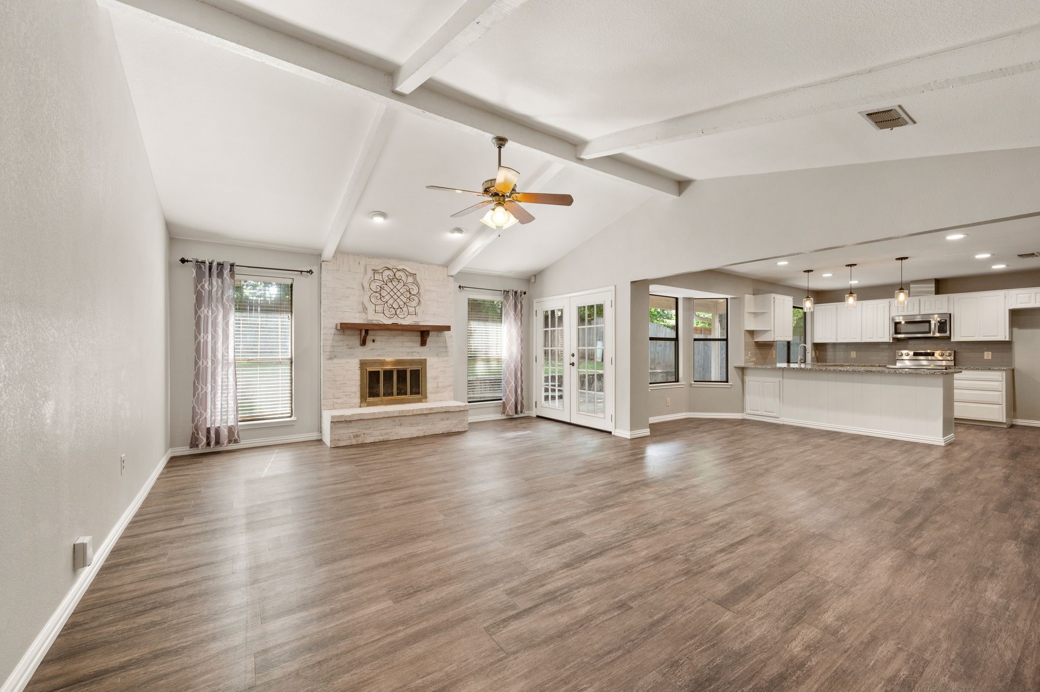 3000 Bluebonnet Lane Bedford TX 76021