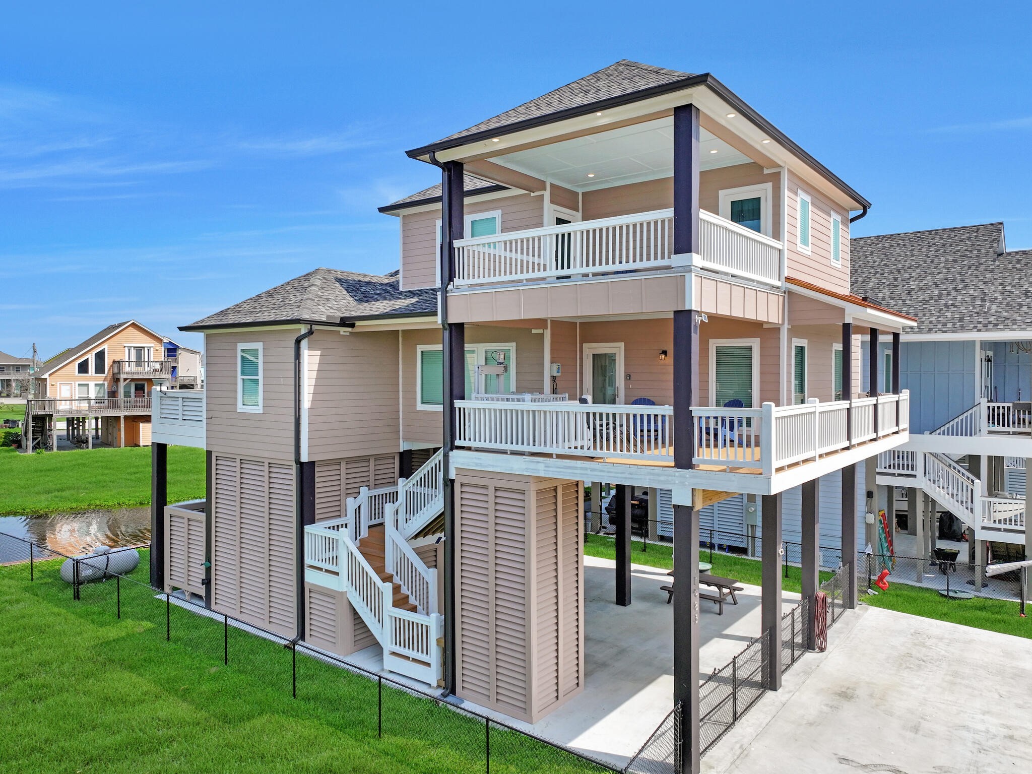 1983 Royalville Court Port Bolivar TX 77650