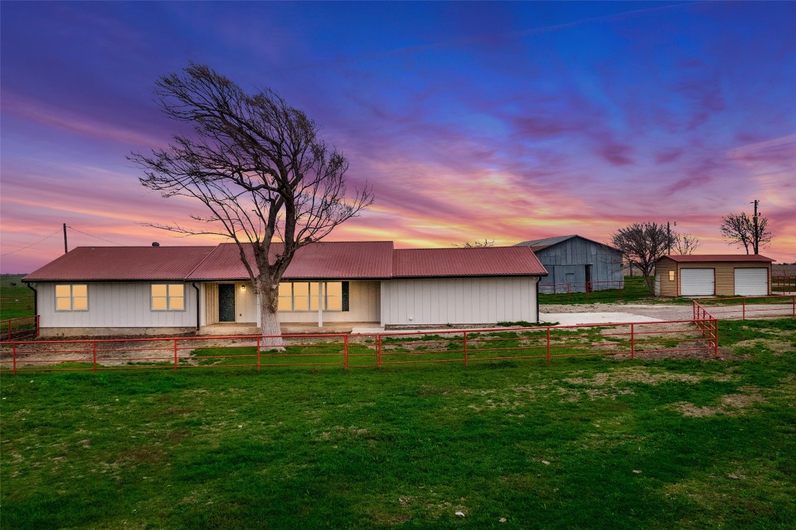 5122 Fm 1722 Ennis TX 75119