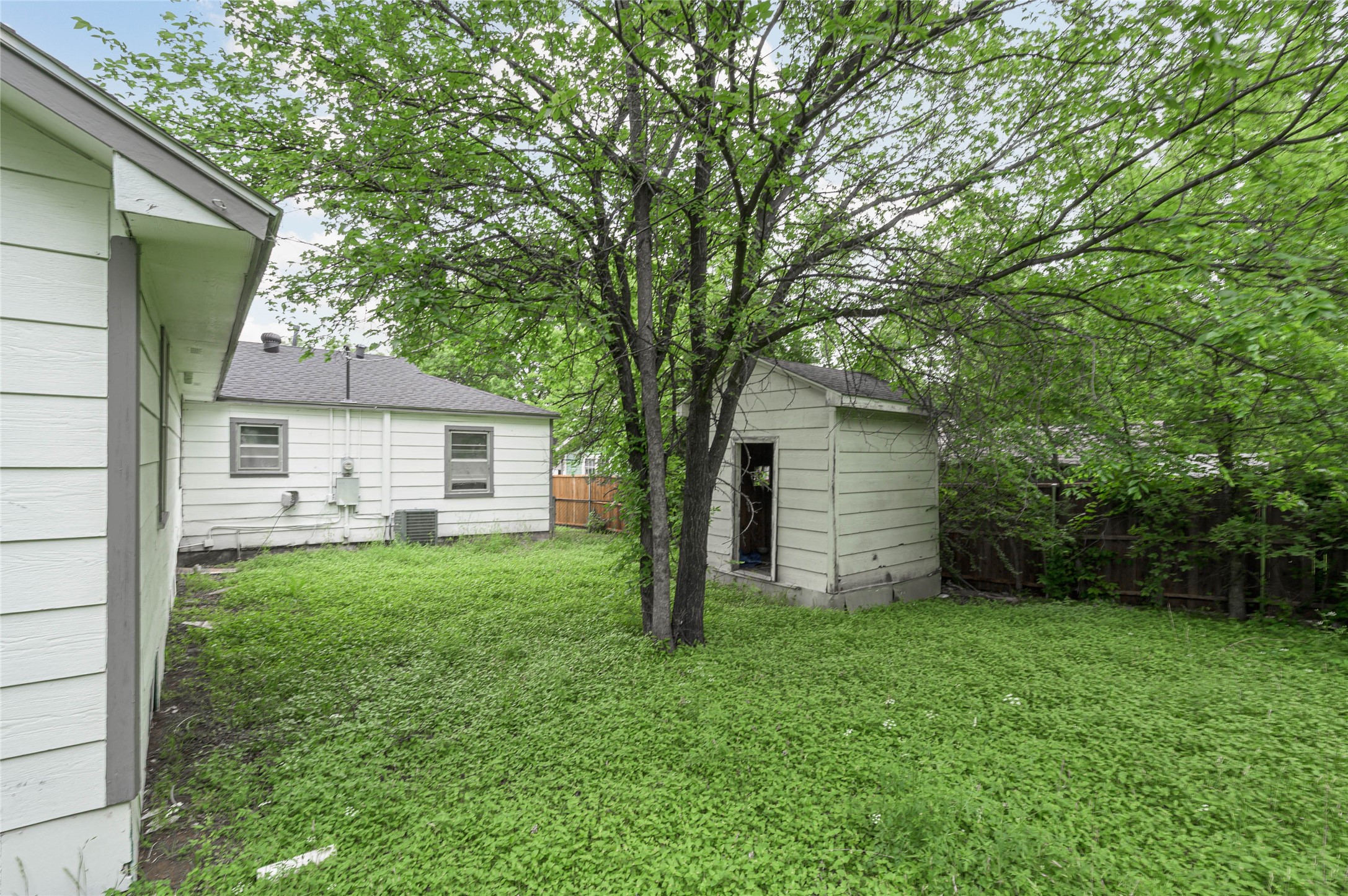 3455 Kellogg Avenue Dallas TX 75216