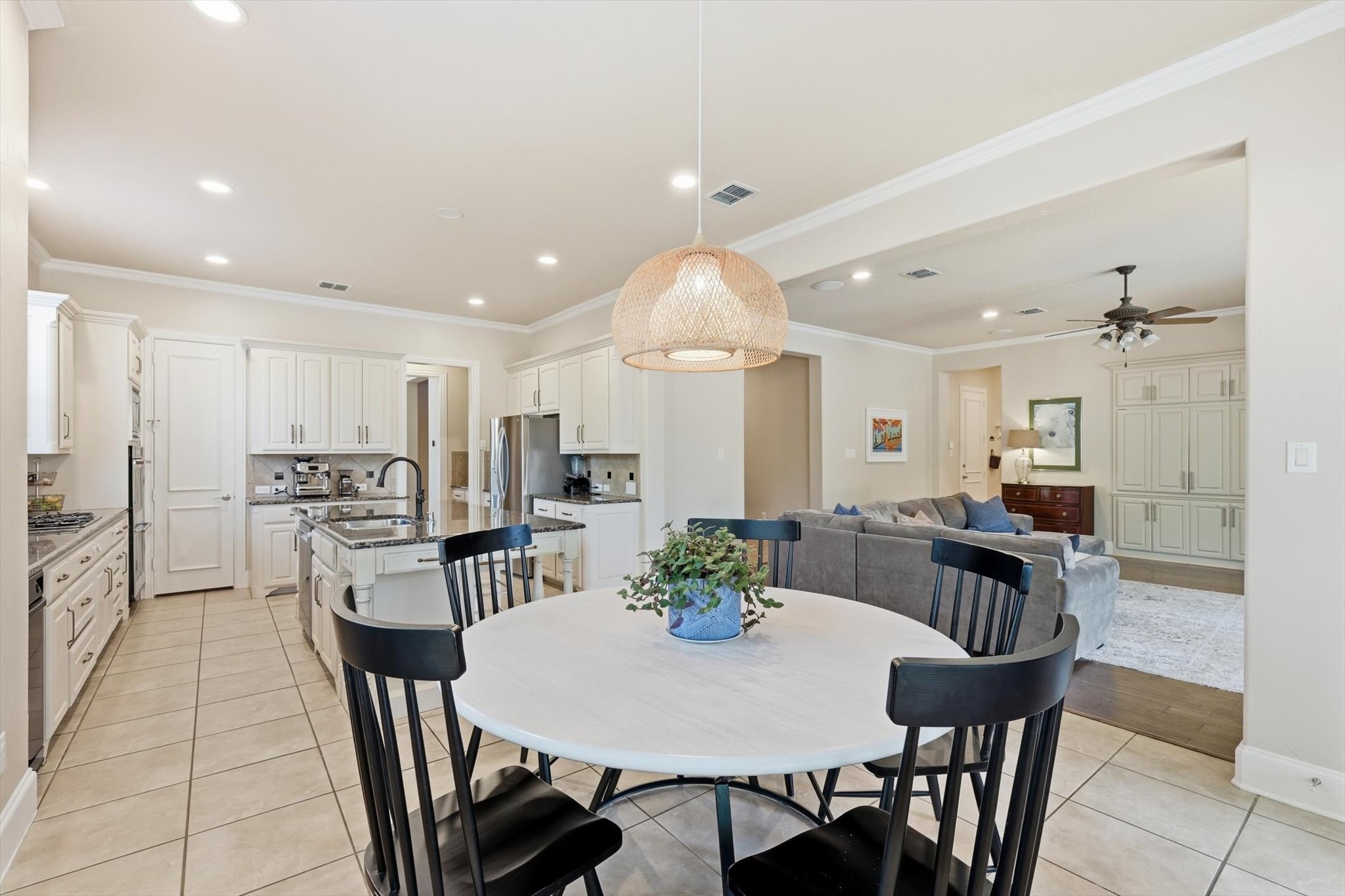 781 Lark Street Lantana TX 76226