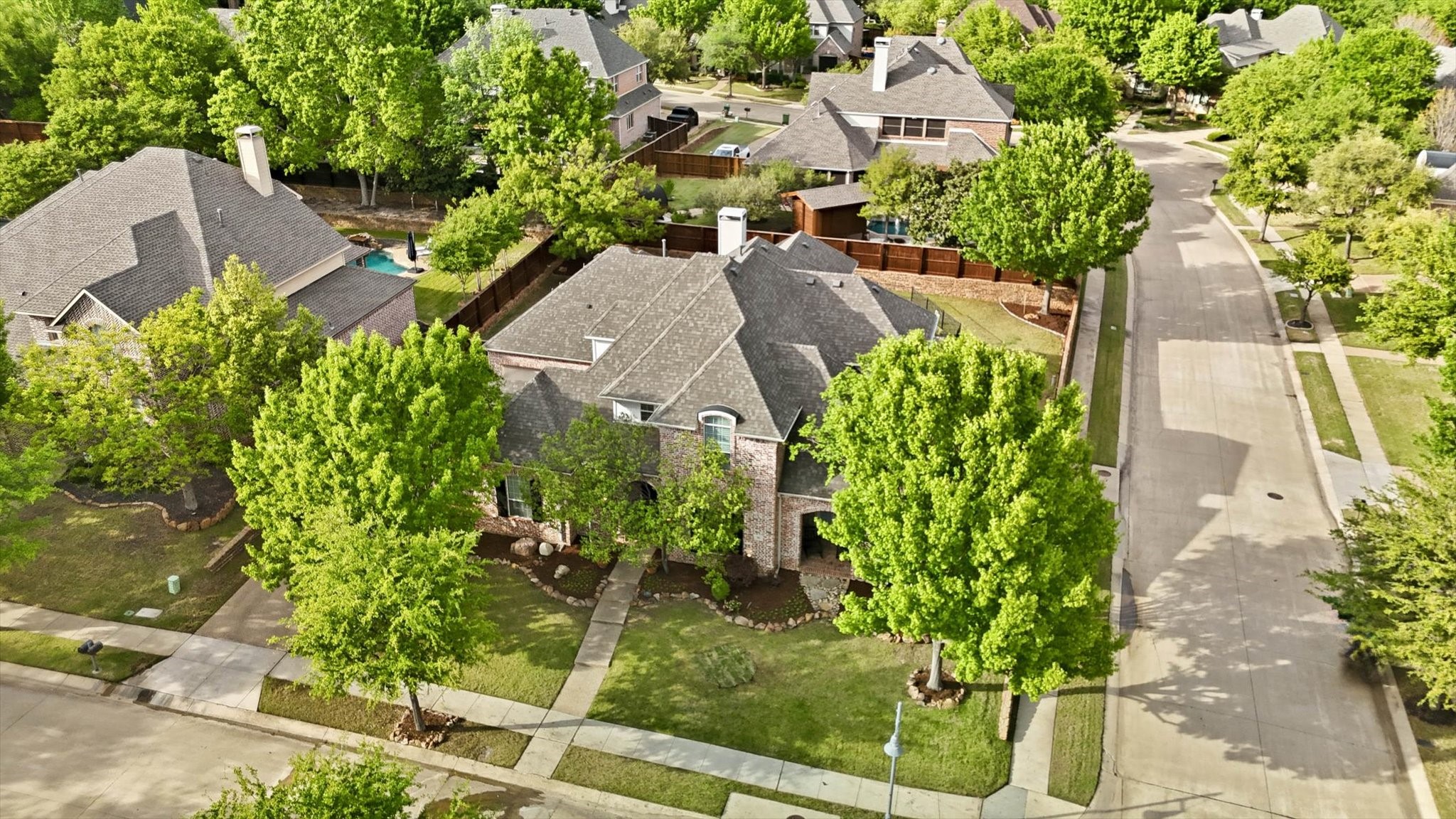781 Lark Street Lantana TX 76226