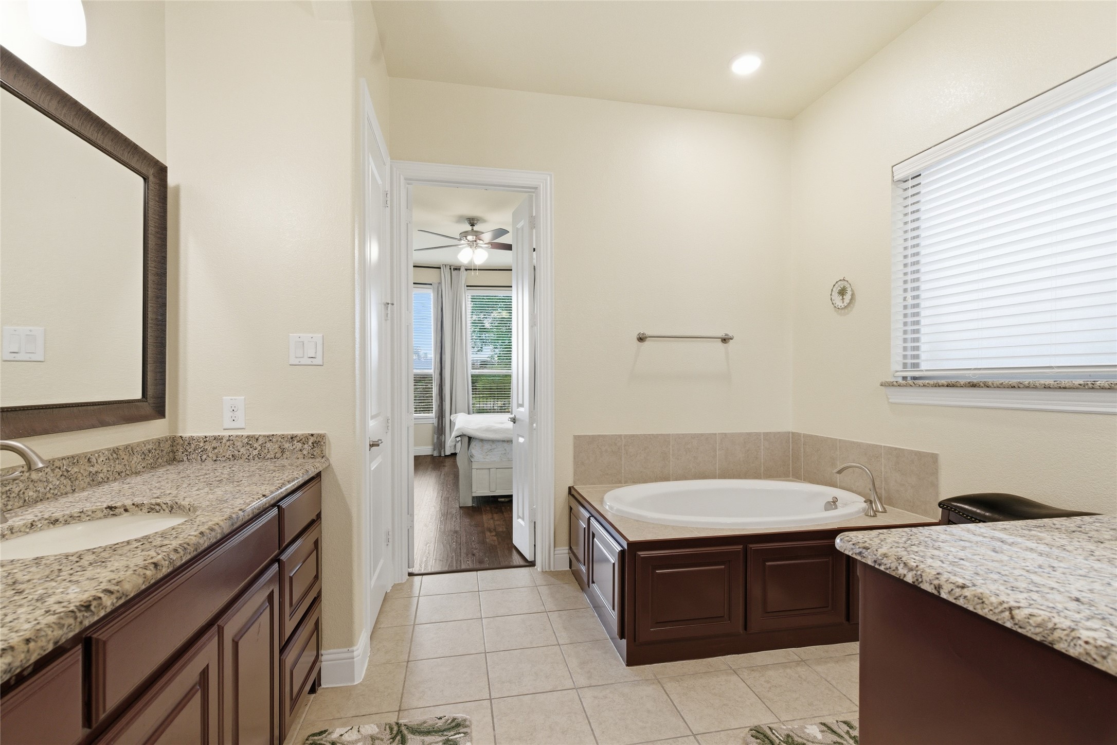 3215 Hyde Street Irving TX 75063