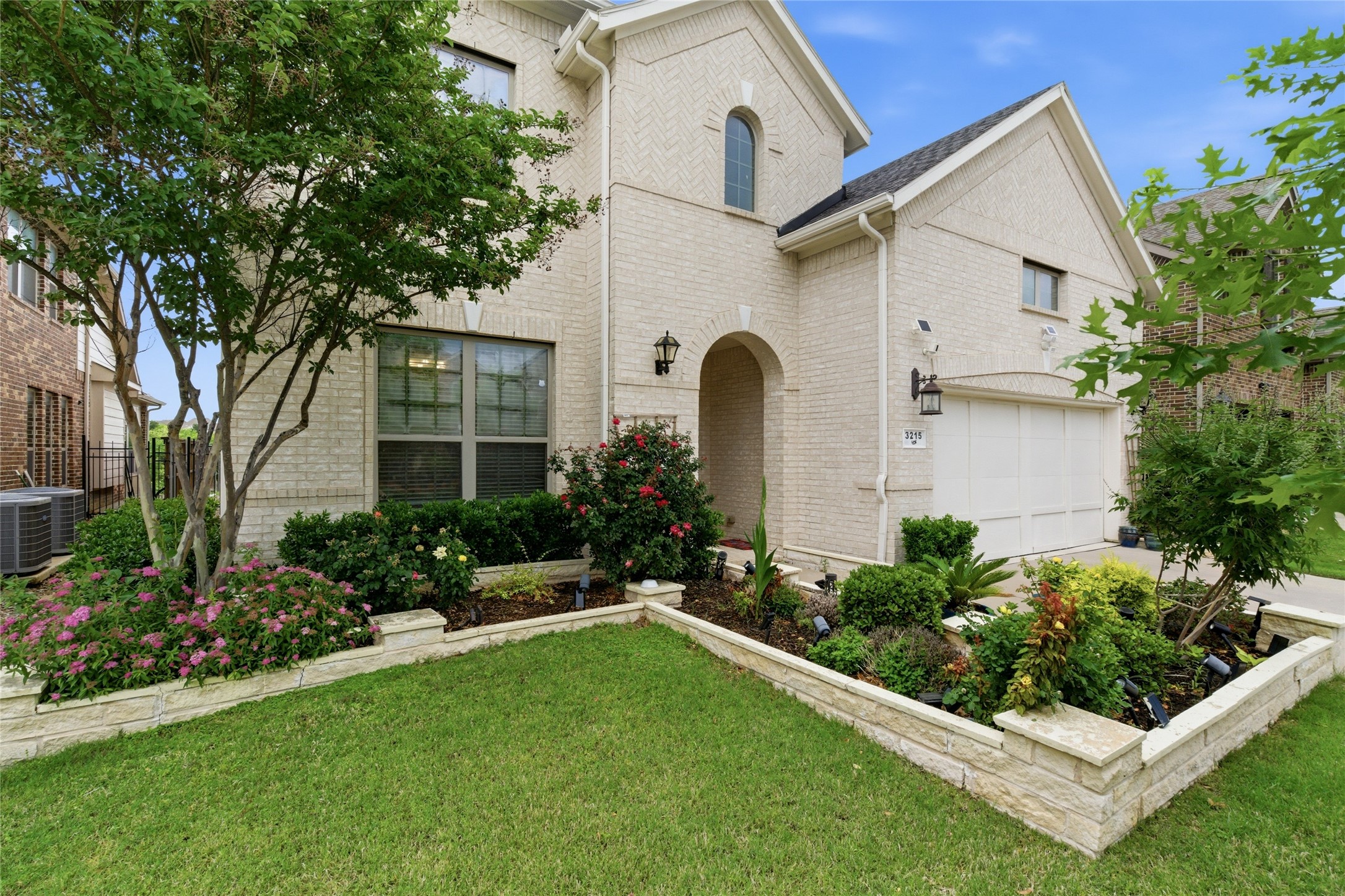 3215 Hyde Street Irving TX 75063