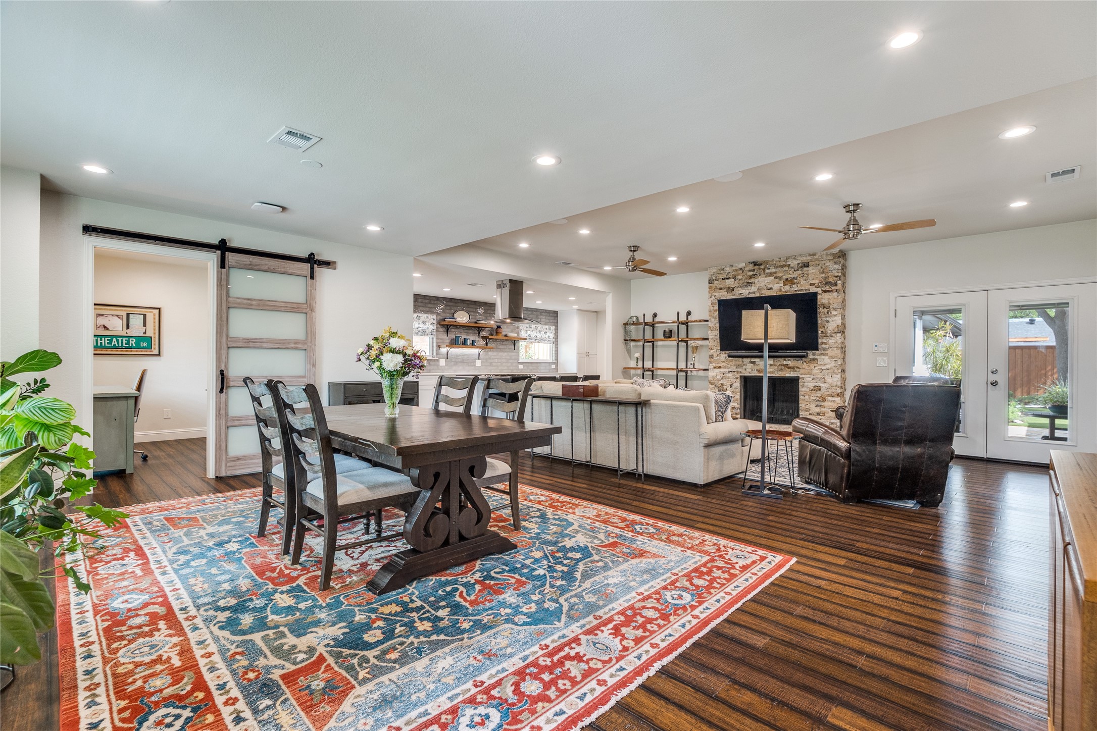 16046 Longvista Drive Dallas TX 75248