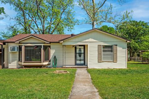 2615 W Johnson Street Denison TX 75020