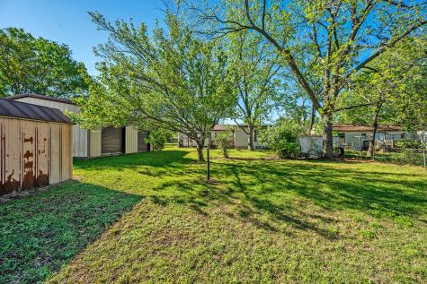 2615 W Johnson Street Denison TX 75020
