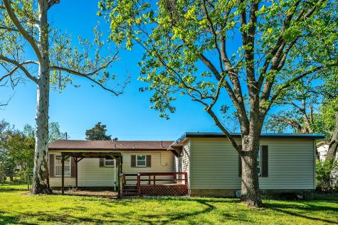 2615 W Johnson Street Denison TX 75020