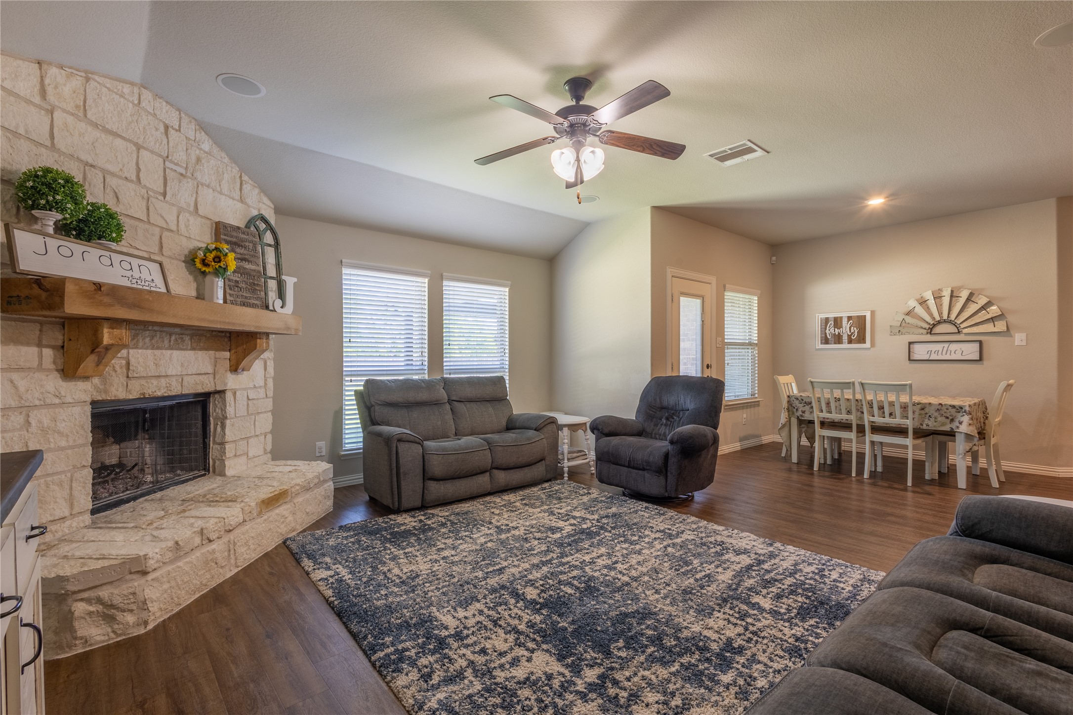 343 Amber Lane Nevada TX 75173